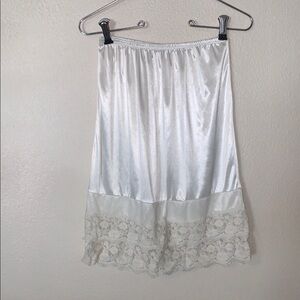 Ladies O2 Collection Slip Girl Ivory Small VTG